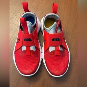 NWOT Nike kids shoes